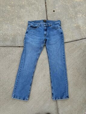 Lee Men's Classic Blue Jeans - Slim Fit